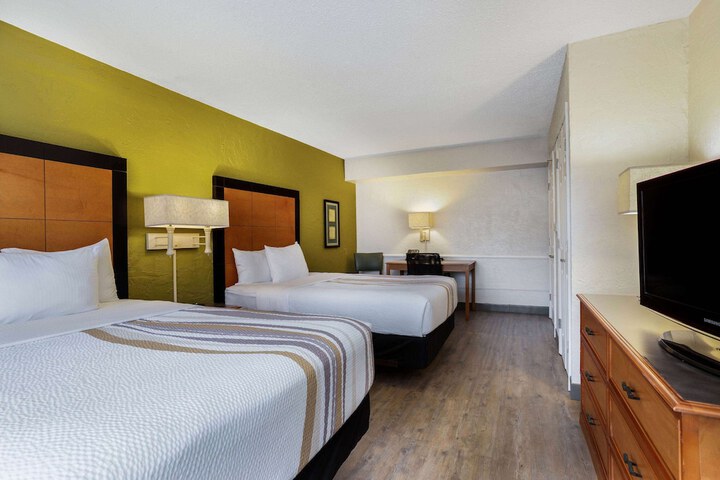 La Quinta Inn Tampa Airport Stadium Westshore