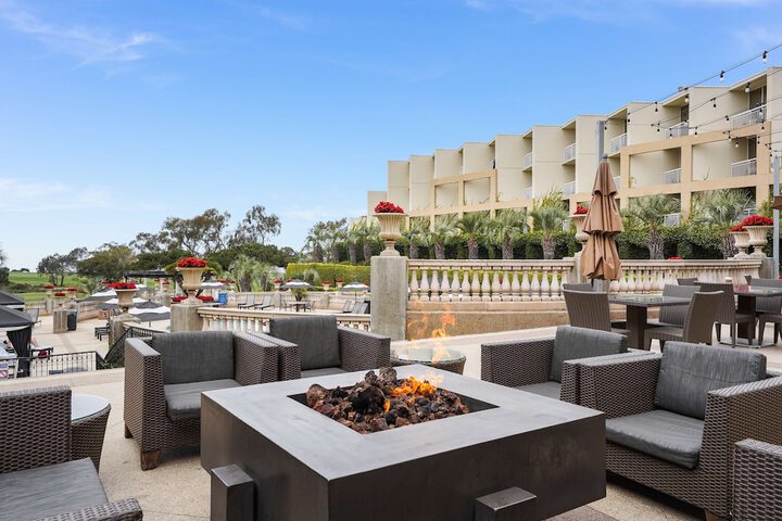Hotel 11 of 141