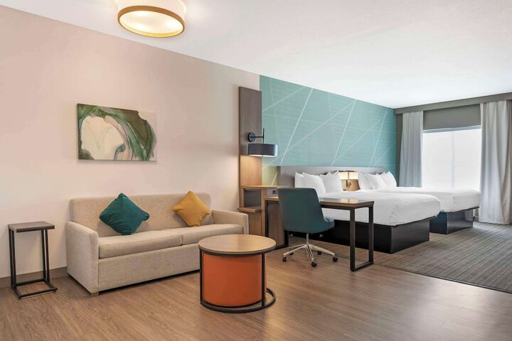 Comfort Suites Richmond East