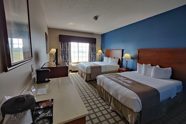 Baymont by Wyndham Albany MN