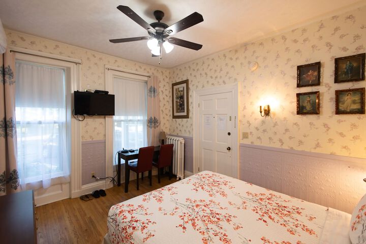 Room 15 of 71