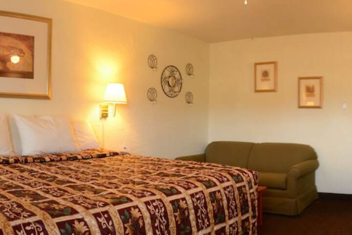 Budget Inn and Suites Colby