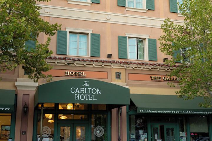The Carlton Hotel Atascadero – Paso Robles, a Tribute Portfolio Hotel