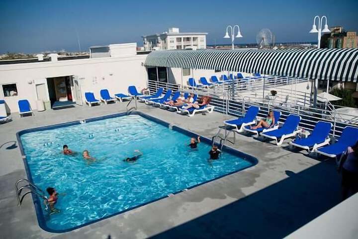 Biscayne Suites