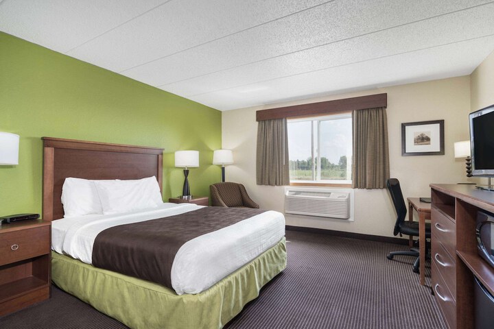 Room 15 of 17