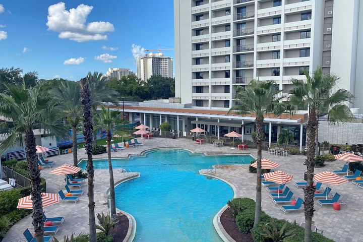 Hotel 5 of 91