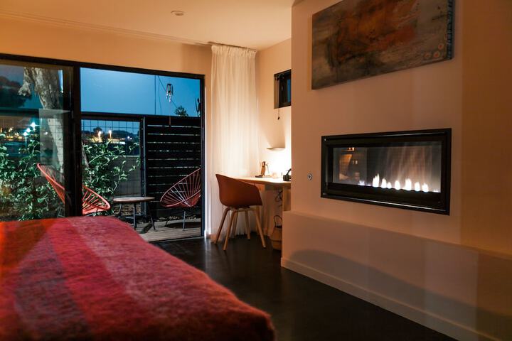 Twelve Senses Retreat