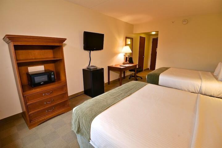Room 12 of 38