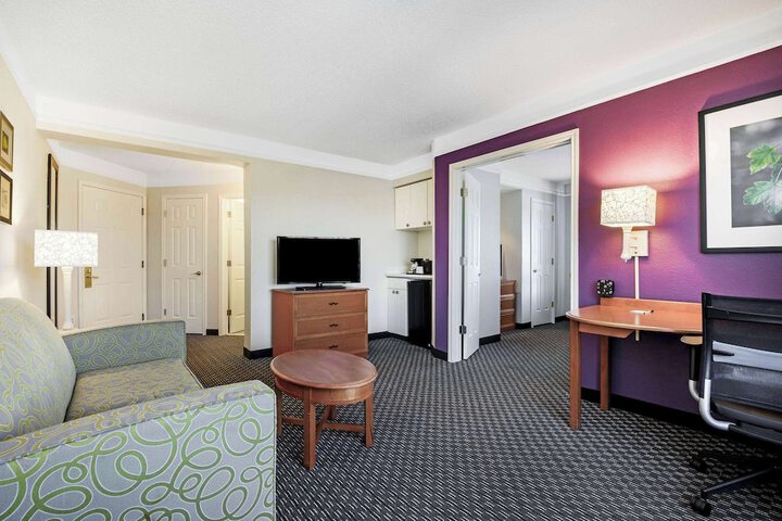 Room 20 of 30