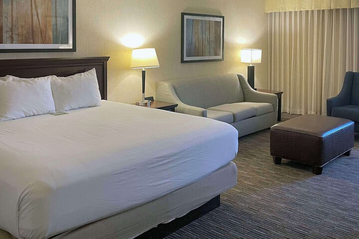 Prado Hotel