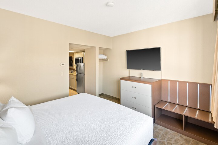 Room 31 of 53