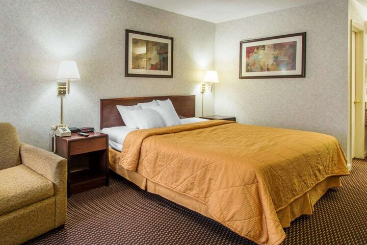 Room 21 of 46