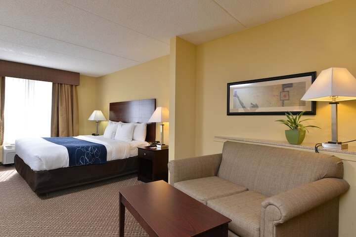 Room 22 of 48