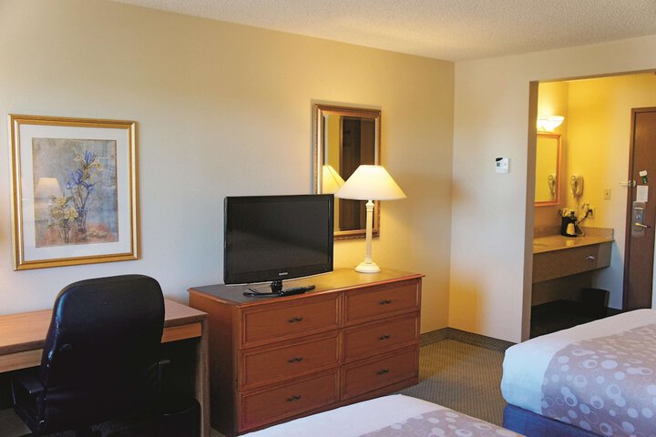 Room 12 of 17