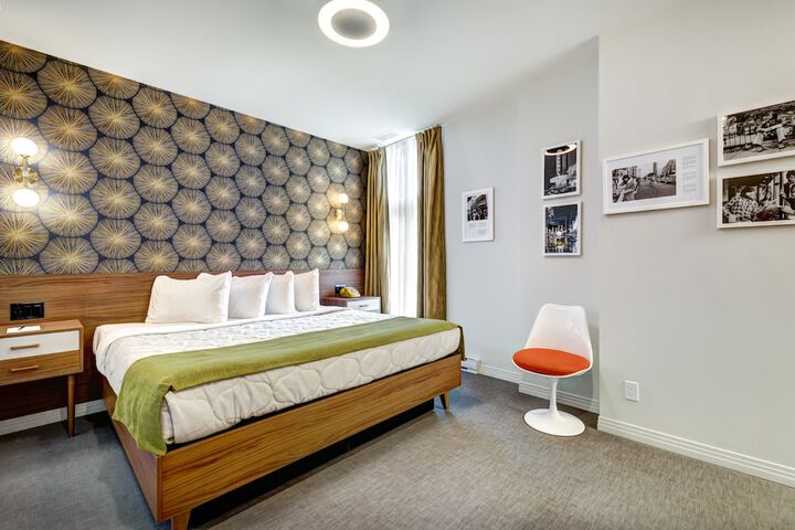 Room 19 of 40