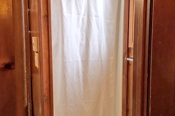 Room 93 of 183