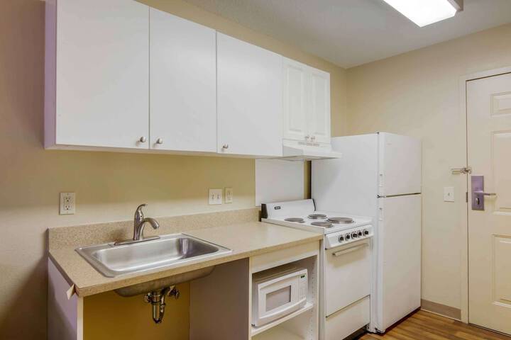 Room 15 of 29