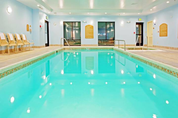 Pool 7 of 36