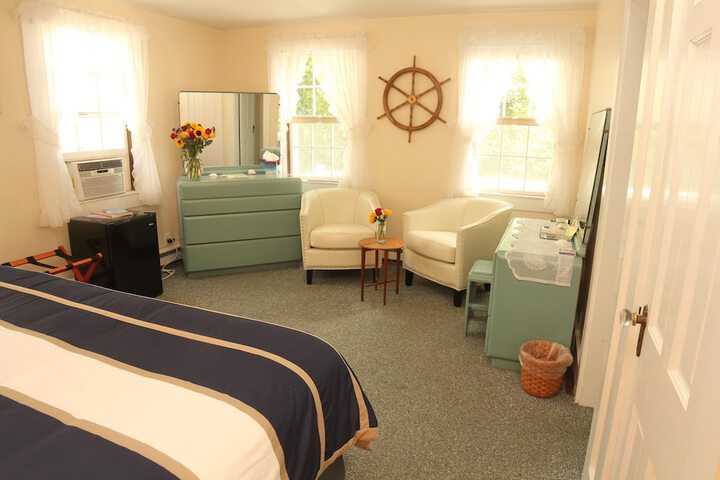 Room 40 of 60