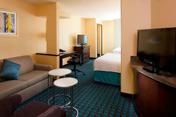 Room 9 of 26
