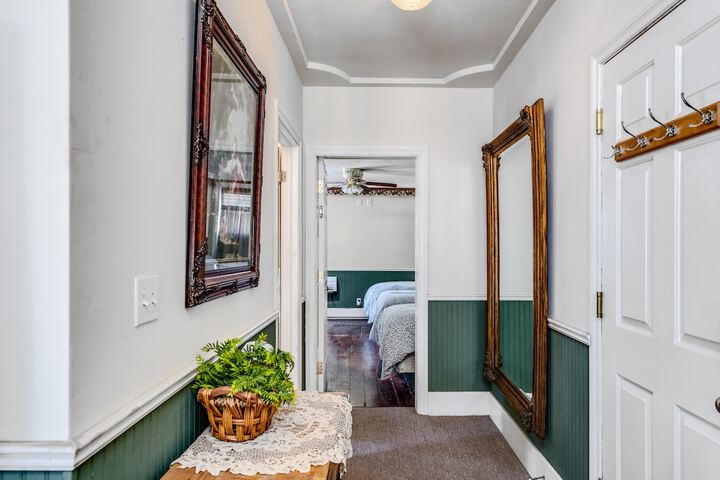 Room 47 of 89