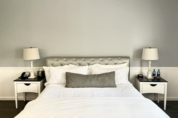 Room 103 of 131