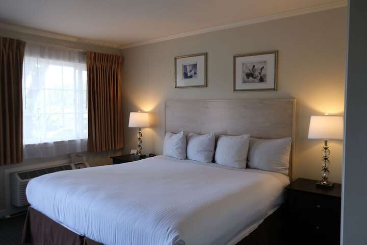 Room 38 of 57