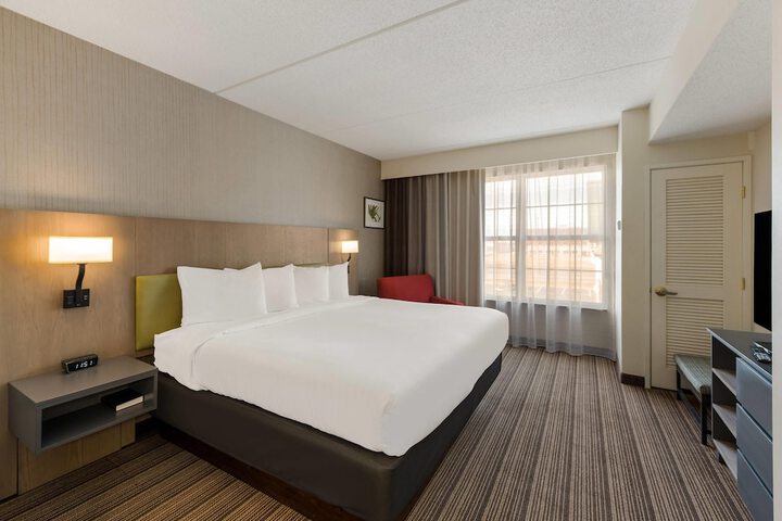 Country Inn & Suites by Radisson Findlay, OH