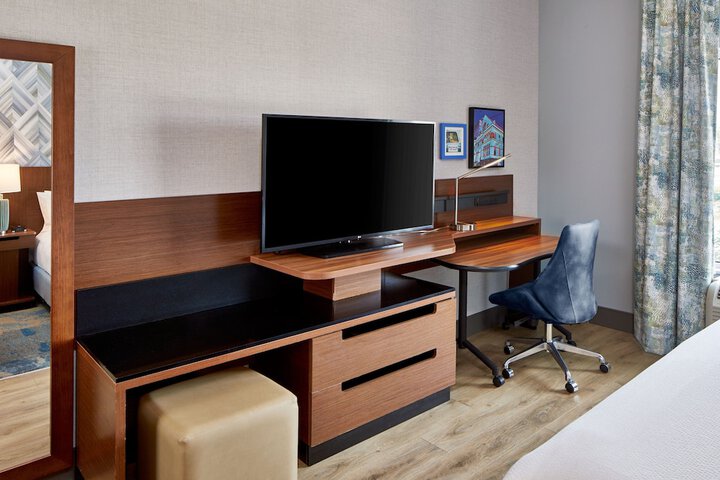 Room 15 of 57