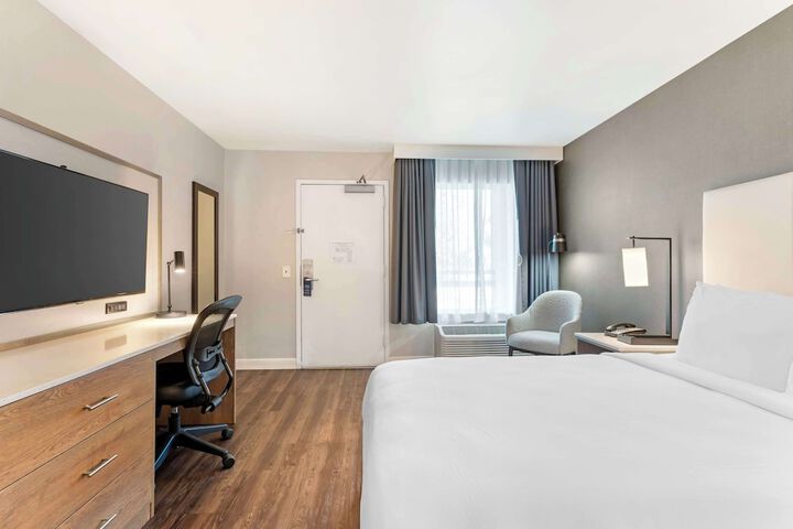 Best Western Plus Rancho Cordova Inn