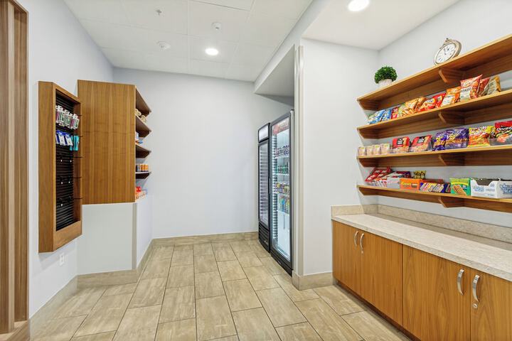 Holiday Inn Express & Suites Salt Lake City South - Murray by IHG