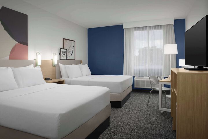 Spark by Hilton Miami Doral