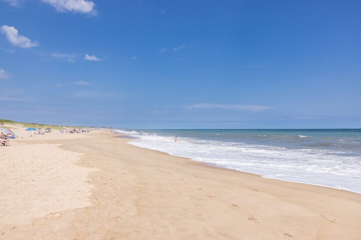 Beach 38 of 52
