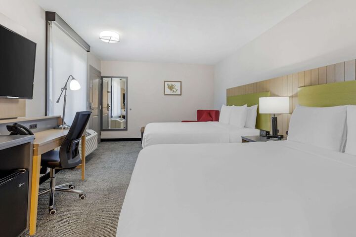 Room 40 of 59