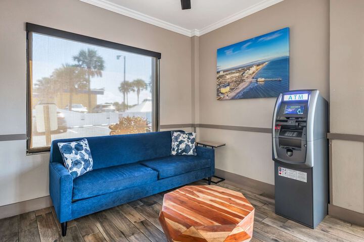 Comfort Inn & Suites Daytona Beach Oceanfront