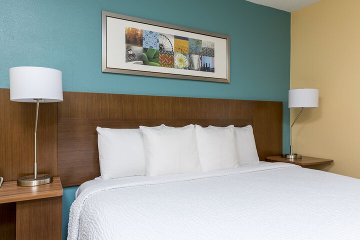 Fairfield Inn & Suites Kansas City Lees Summit