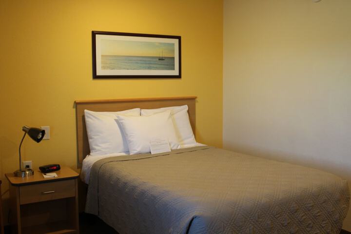 Room 12 of 35