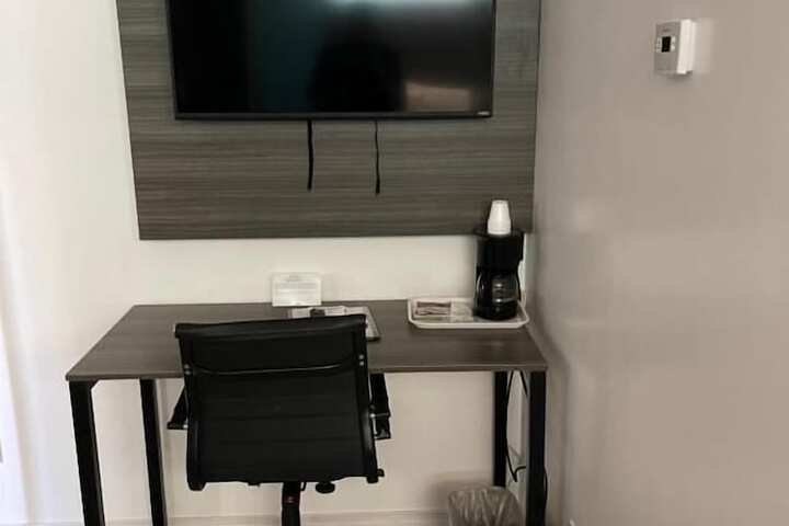 Room 38 of 42
