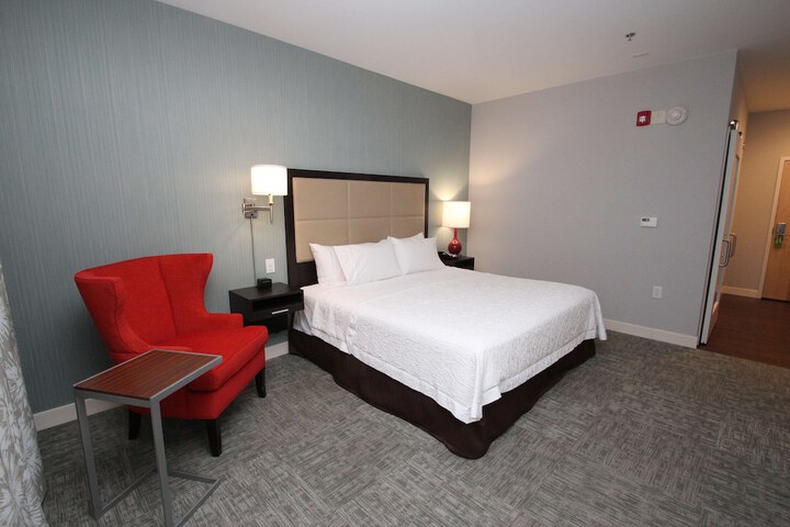 Room 40 of 60