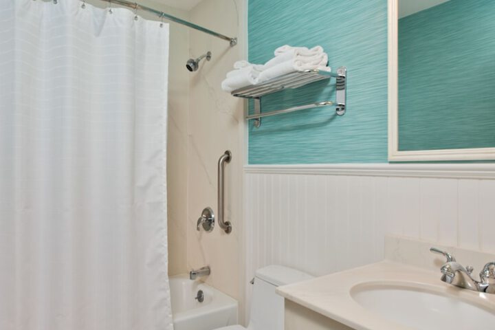 Room 20 of 34