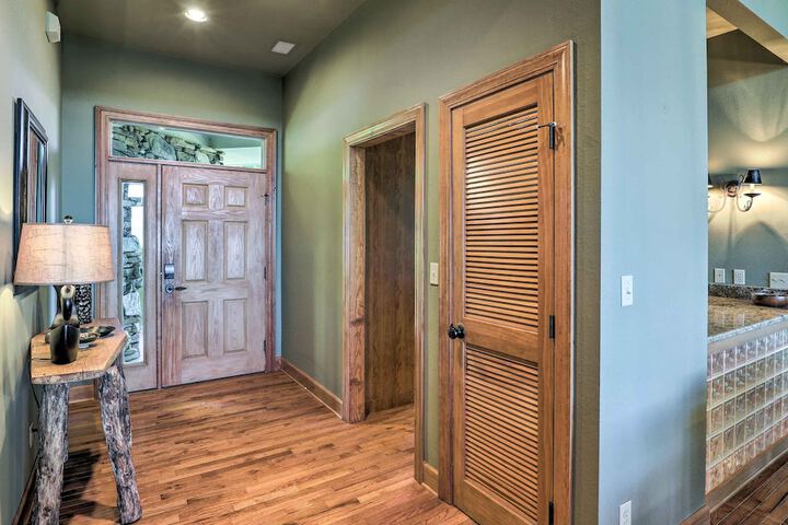 Surrounded by Natl Forest: Condo w / Majestic View