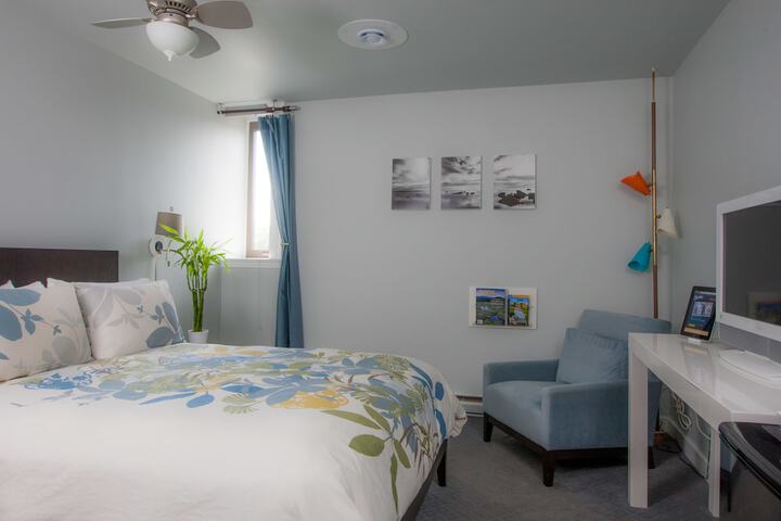Room 25 of 37