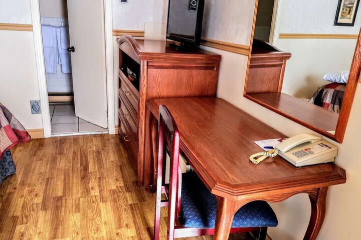 Room 34 of 41