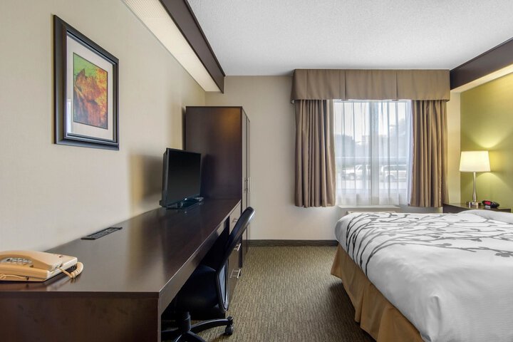 Room 13 of 50