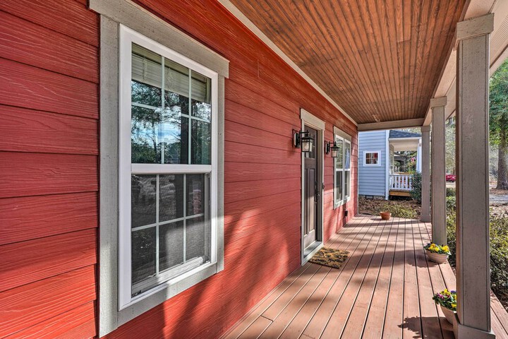 Cozy Southern Pines Retreat 1 Mi to Downtown!