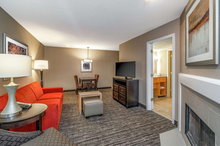 Homewood Suites by Hilton Lafayette Rossville Exit