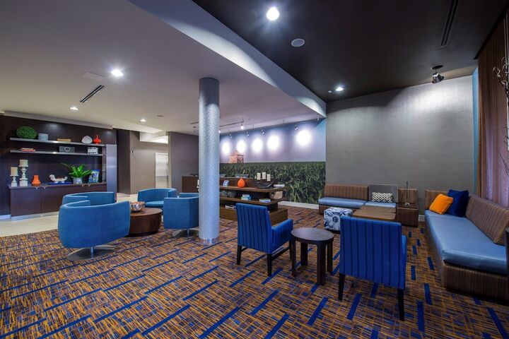 Hotel Interior 9 of 38
