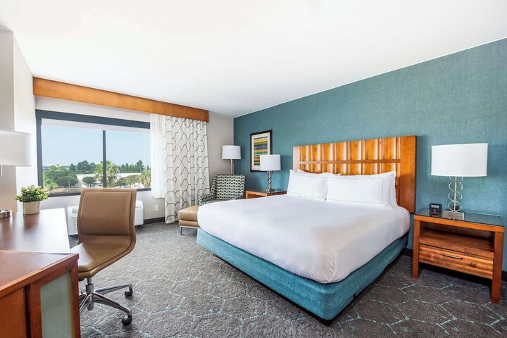 Room 21 of 81