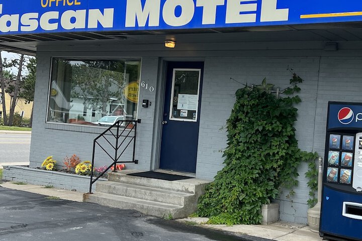 Hotel 1 of 23