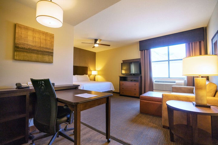 Room 84 of 118